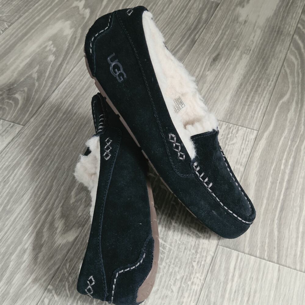 UGG Ansley Womens US 10 Black Suede Sheepskin Warm Moccasins Slippers Shoes